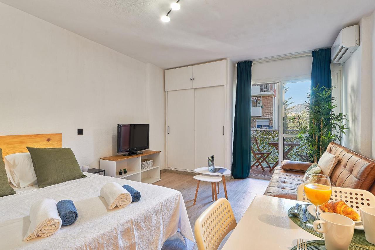 Lovely Home Estudio Jupiter Piscina ベナルマデナ エクステリア 写真